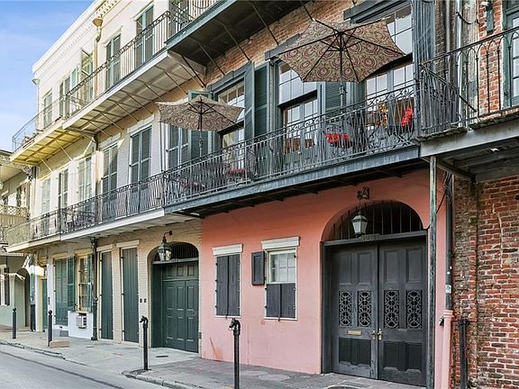 2nd image of 1231 Chartres St #2