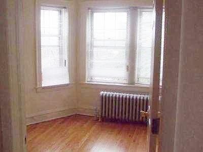 1st image of 6425 N Richmond St APT 2E