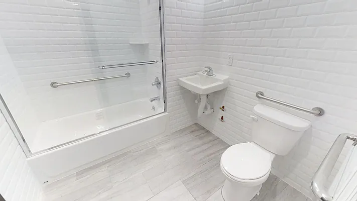 Rented by Oxford Property Group | media 17