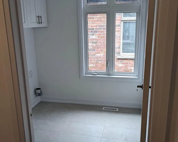 180 Franklin Trl #UPPER — Photo 6