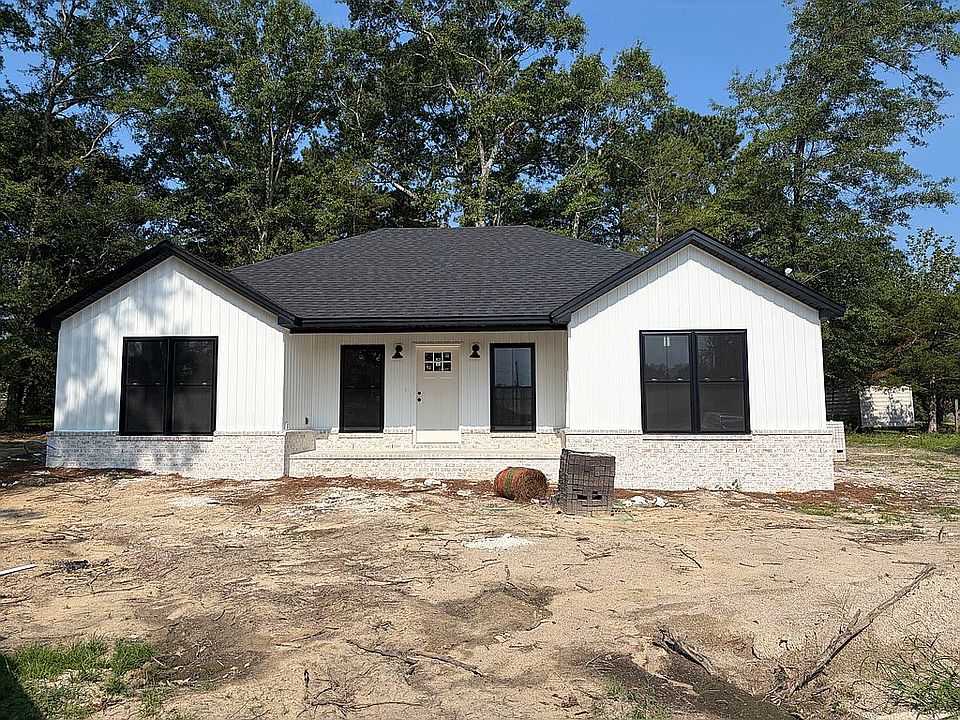 1st image of 192 Harden St