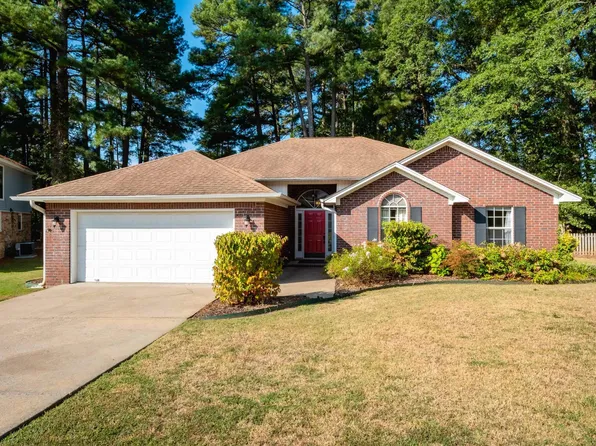 24 Laver Cir, Little Rock, AR 72210