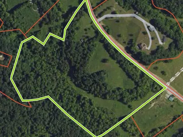 8195 Winchester Rd, Irvine, KY 40336