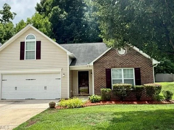 3623 Whitworth Dr, Greensboro, NC 27405