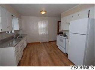 1293 Wheeling Ave, Zanesville, OH 43701