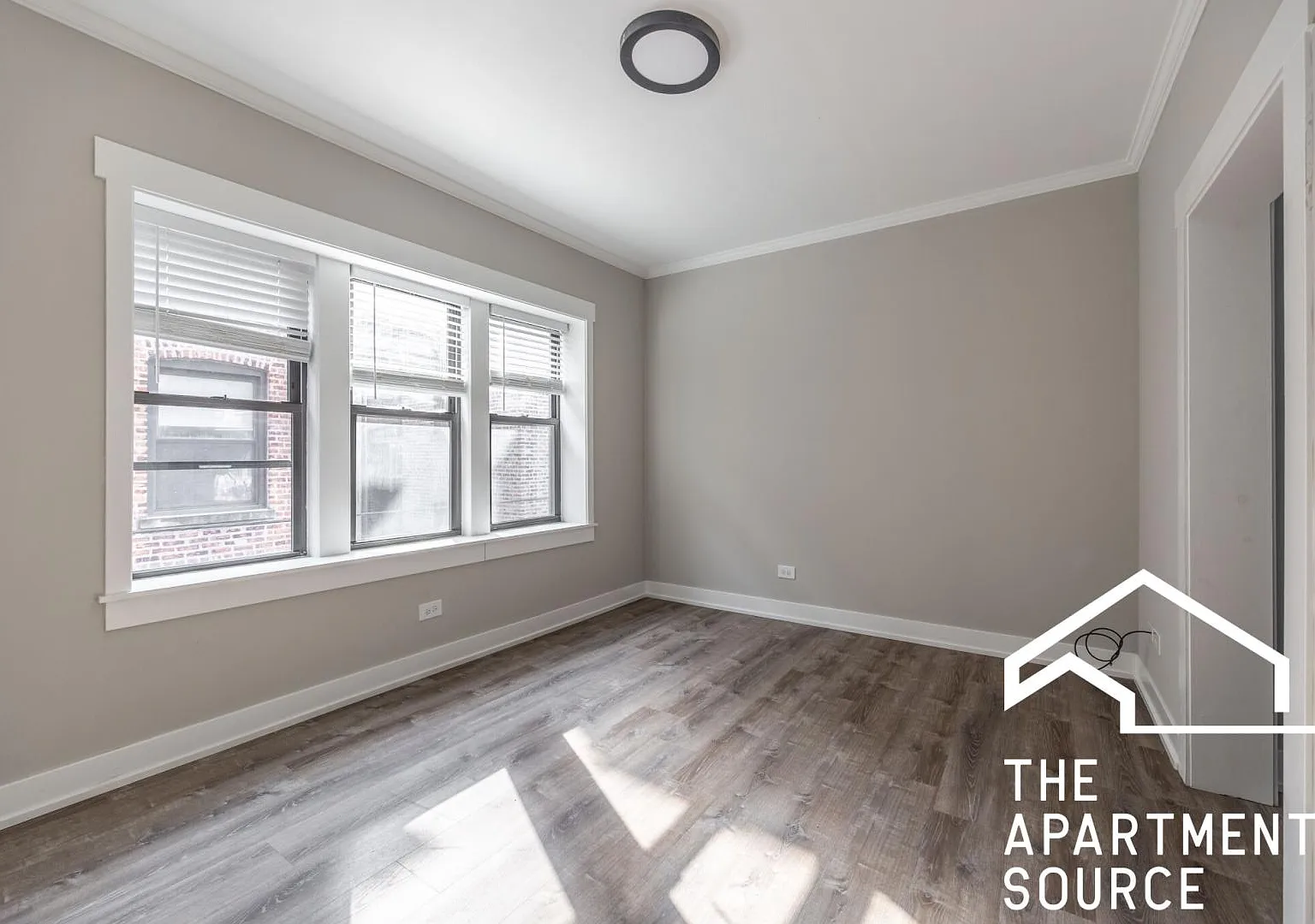6519 North Newgard Avenue #3D — Photo 3