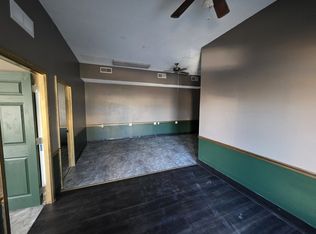 905 W 6th St #1, Junction City, KS 66441