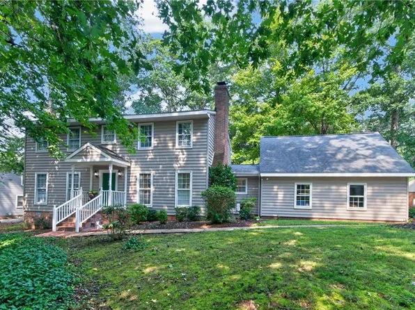 145 Normandy Ln, Newport News, VA 23606