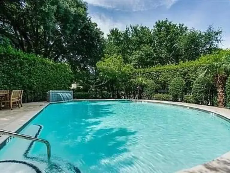 3225 Turtle Creek Blvd #310B — Photo 5