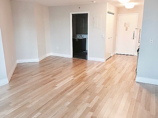 3rd image of 776 6th Ave #19N