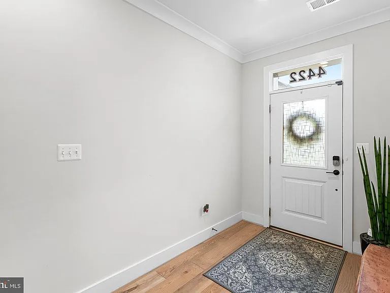 4422 Fair Lakes Ct — Photo 3