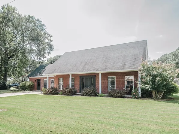 402 Park Ave, Muscle Shoals, AL 35661