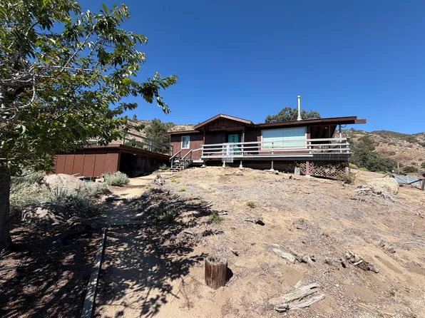 23900 Chia Ct, Tehachapi, CA 93561