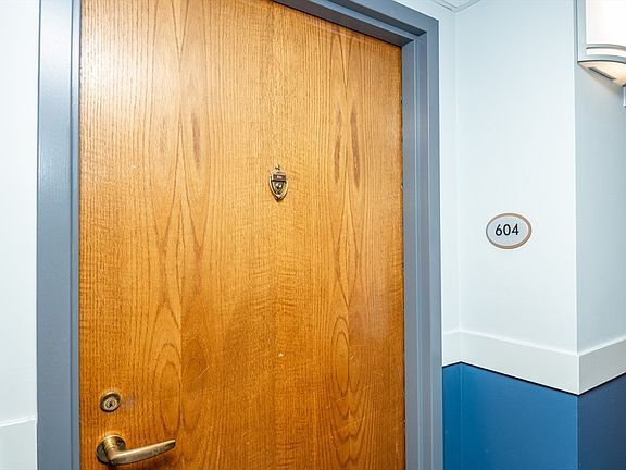 4th image of 60 Rantoul St APT 604N