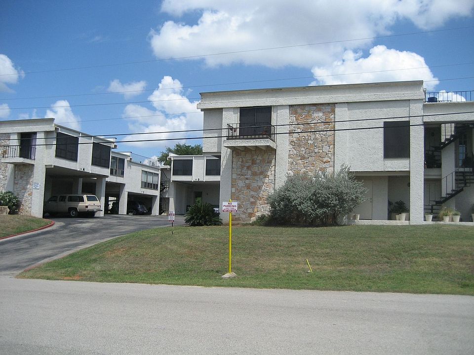 Overlook Villa West