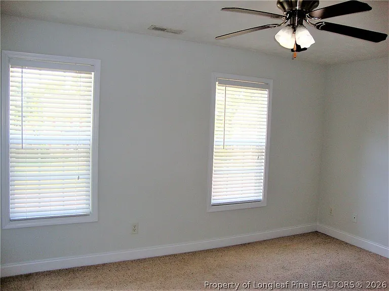 1607 Silver Ridge Ct — Photo 12