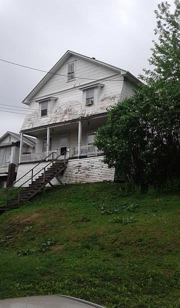 1st image of 211 & 209 Hiland Ave