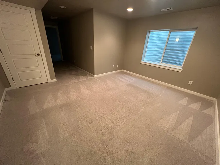 2466 Ellingwood Dr — Photo 22