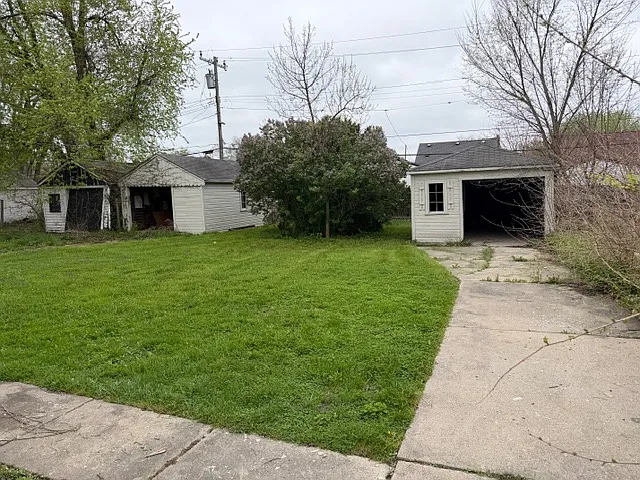10869 Nottingham Rd — Photo 16
