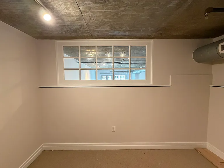 301 Massachusetts Ave NW #402 — Photo 9