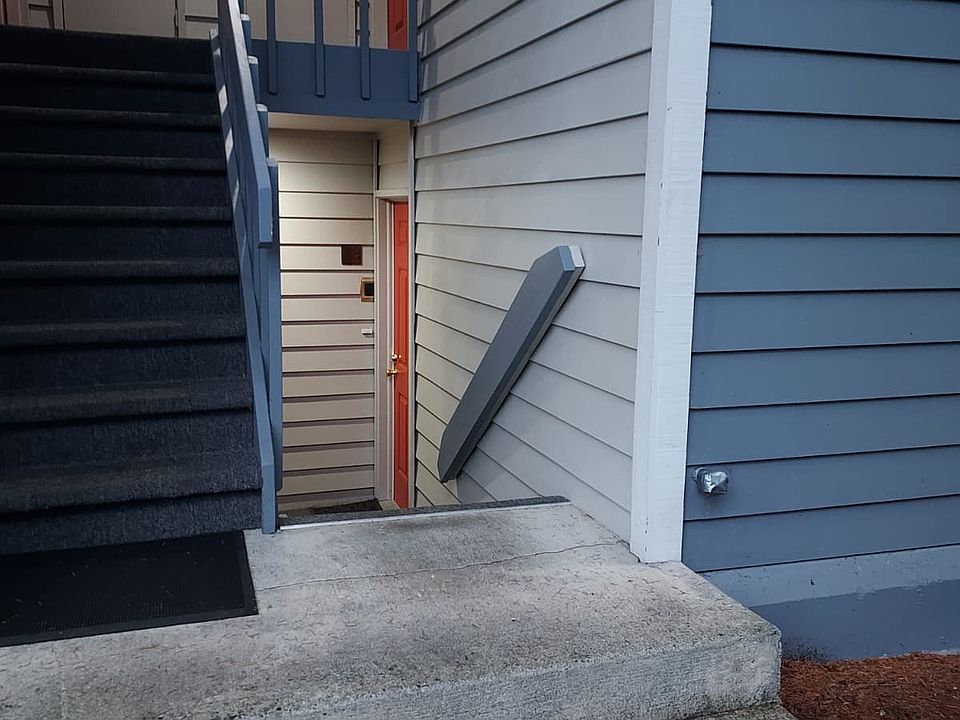 1st image of 3025 127th Pl SE APT L12