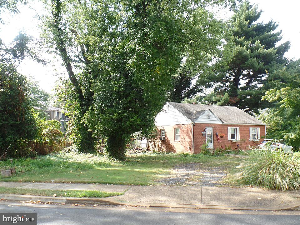 2nd image of 7407 Nigh Rd