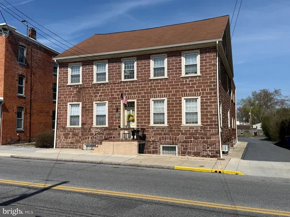 43 E Main St APT 4, Middletown, PA 17057