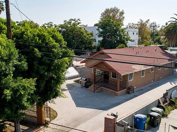 4th image of 6107 Hazelhurst Pl