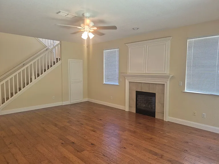 5343 Dunlay Dr — Photo 6