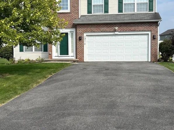 131 Chesapeake Lndg, West Henrietta, NY 14586