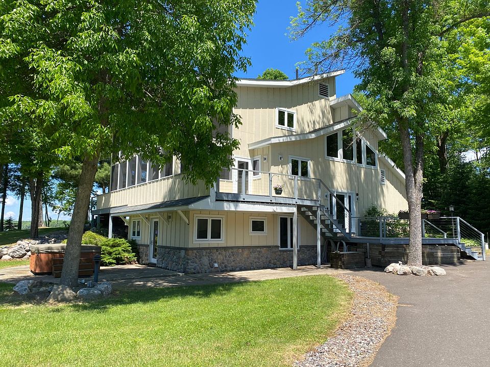 1st image of 6697 Carola Dr