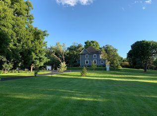 10381 Main St, Roscoe, IL 61073