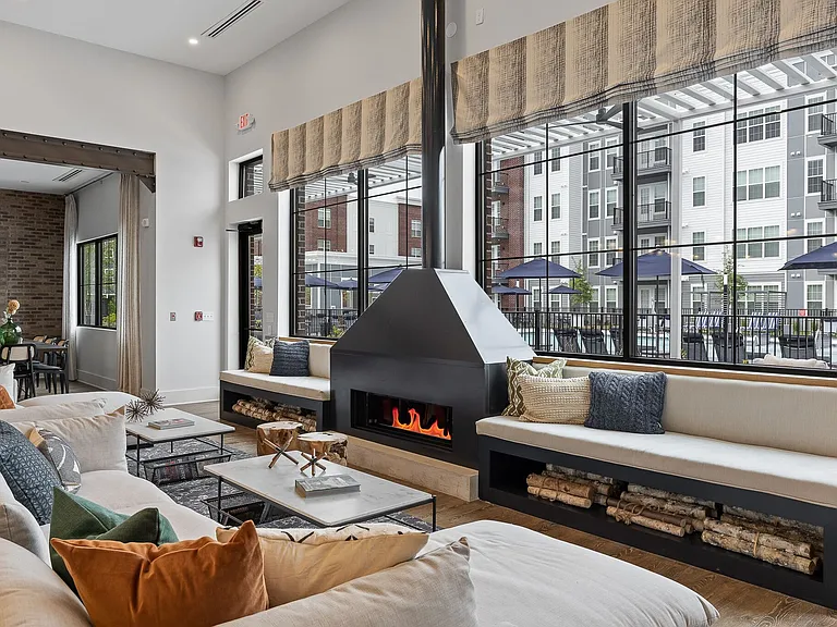 Borough 33 Apartments — Photo 22
