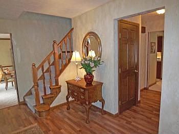 2nd image of 6178 Squirrelwoods Ln