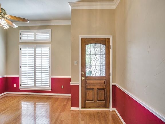 3rd image of 5300 Fox Trail Ln