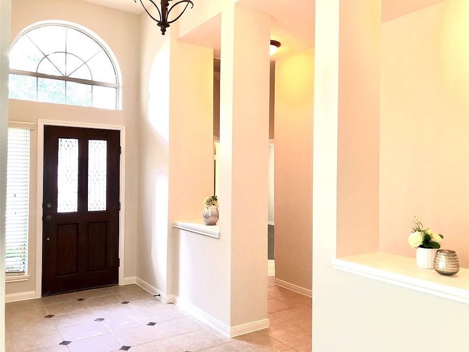 1st image of 6119 River Mist Ct