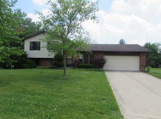 4023 Bayberry Dr, Hamilton, OH 45011