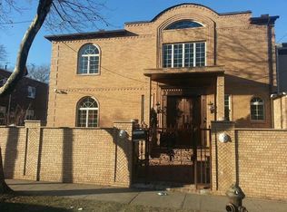 11015 63rd Rd, Forest Hills, NY 11375