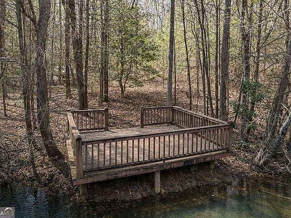5th image of 94 Cherry Lake Ct