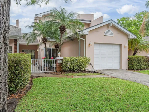 221 E Park Shores Cir #221E, Vero Beach, FL 32963