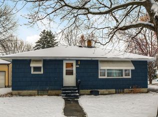 1614 Knight Ave N, Glencoe, MN 55336