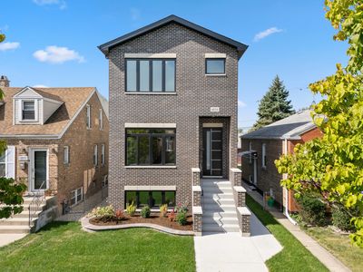 6016 S Mayfield Ave, Chicago, IL, 60638
