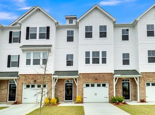 9422 Sun Fountain Dr, Summerville, SC 29485