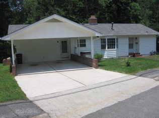 113 Orange Ln, Oak Ridge, TN 37830