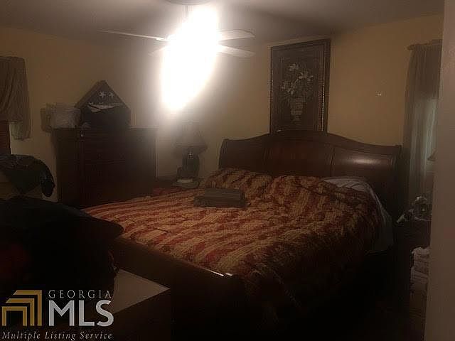 2nd image of 1152 Powell Ct