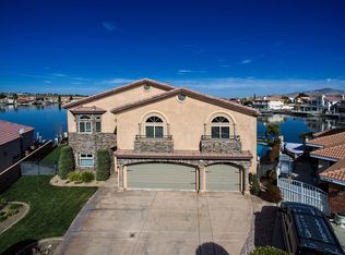 18060 Harbor Dr, Victorville, CA 92395