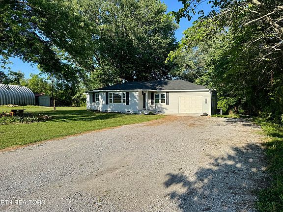 3rd image of 251 Country View Rd