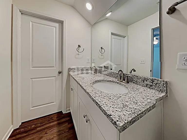 142 Cheatham Hill Ln — Photo 10