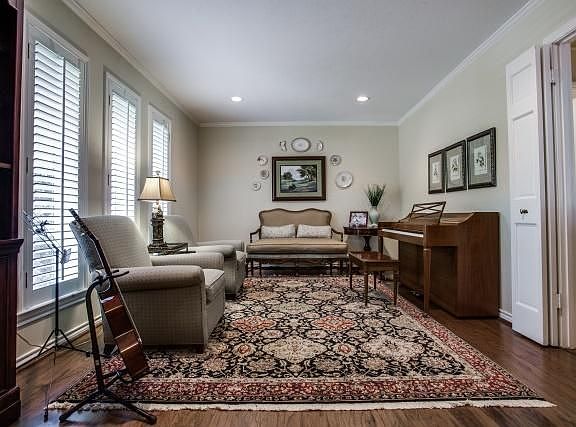 5th image of 4724 Heatherbrook Dr