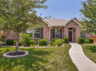 5617 Valhalla Dr, North Richland Hills, TX 76180
